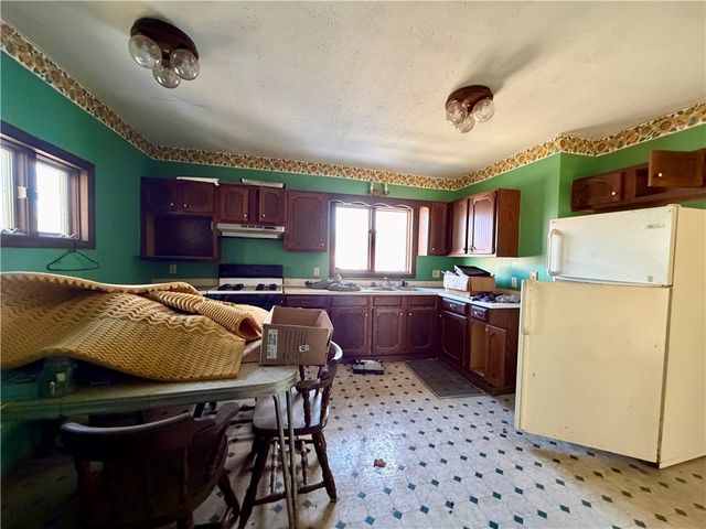 268-270 East 4th Street, Corning City, NY 14830