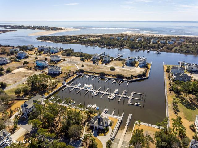 664 Augustine Avenue SW, Supply, NC 28462