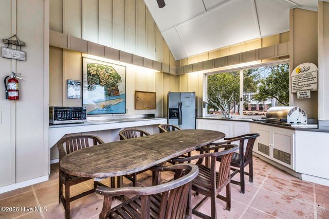 664 Augustine Avenue SW, Supply, NC 28462