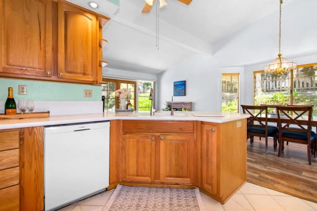 5253 Champlain Street, Oceanside, CA 92056