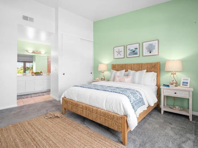 5253 Champlain Street, Oceanside, CA 92056