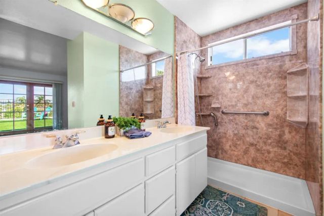 5253 Champlain Street, Oceanside, CA 92056