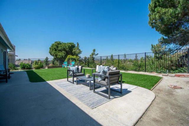 5253 Champlain Street, Oceanside, CA 92056