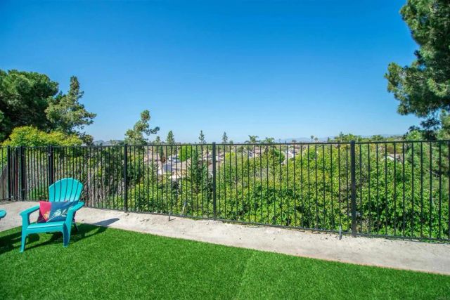 5253 Champlain Street, Oceanside, CA 92056