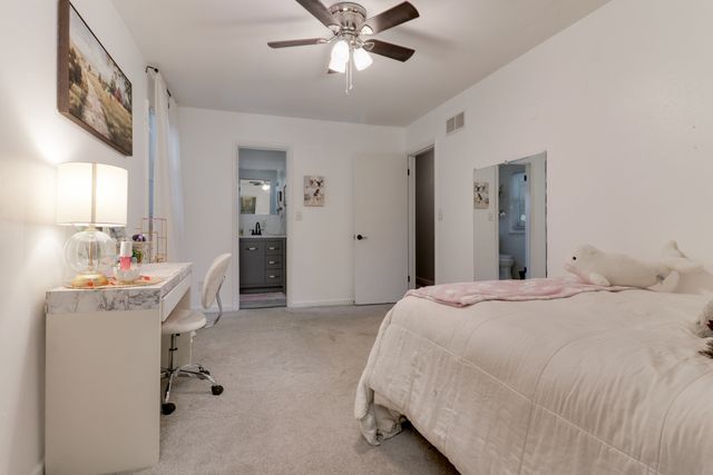 1409 Butchers Lane, Bloomington, IL 61701