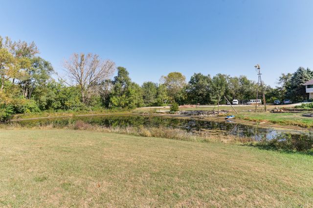 1409 Butchers Lane, Bloomington, IL 61701