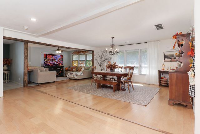 1409 Butchers Lane, Bloomington, IL 61701