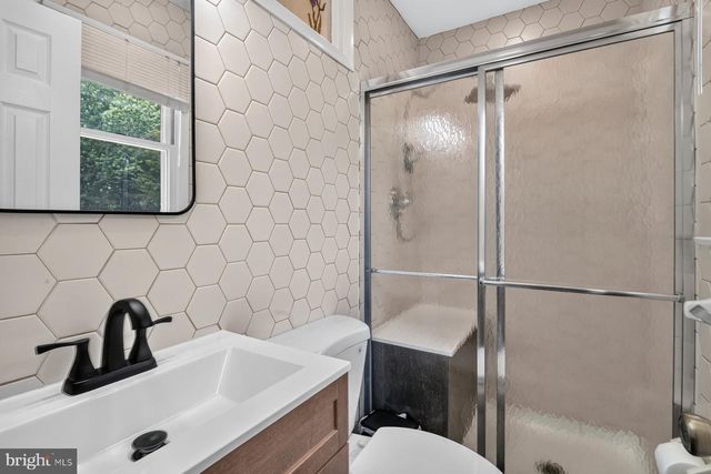 4200 WOLF CT, Hampstead, MD 21074