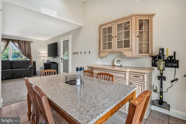 4200 WOLF CT, Hampstead, MD 21074
