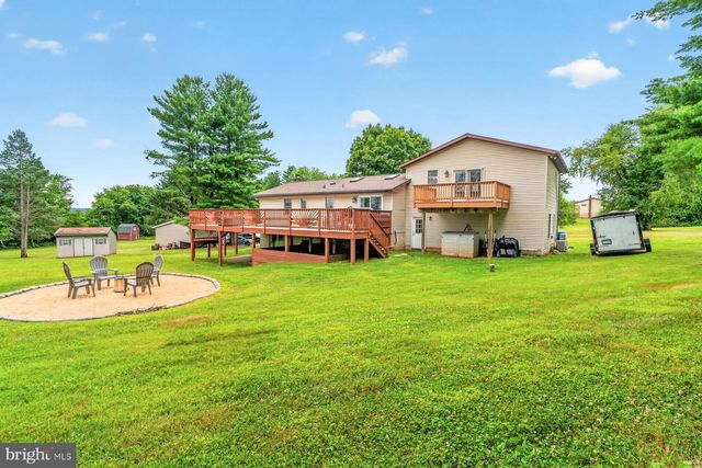 4200 WOLF CT, Hampstead, MD 21074