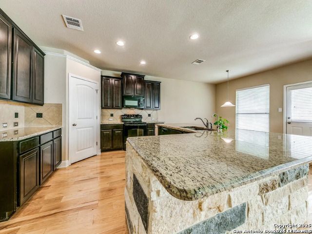 912 Resaca, Cibolo, TX 78108