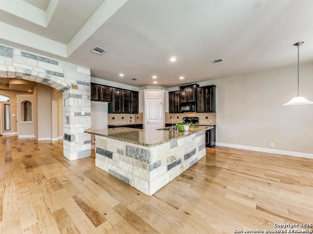 912 Resaca, Cibolo, TX 78108