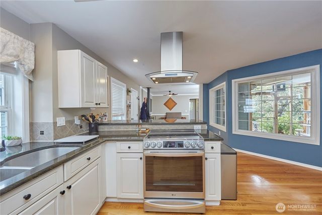 1506 Lidstrom Place E, Port Orchard, WA 98366
