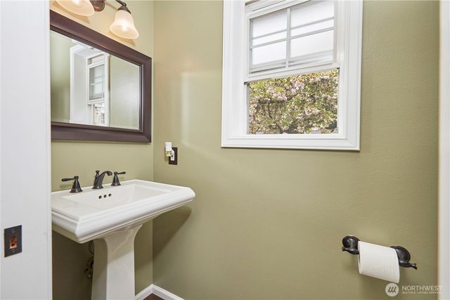 1506 Lidstrom Place E, Port Orchard, WA 98366
