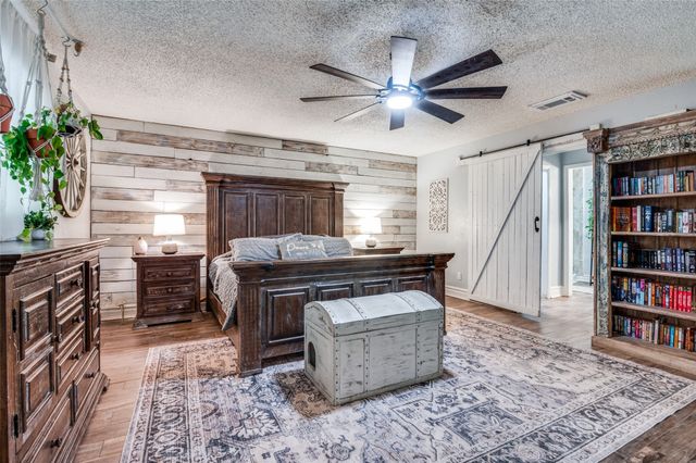 808 Katherine Court, Cedar Hill, TX 75104