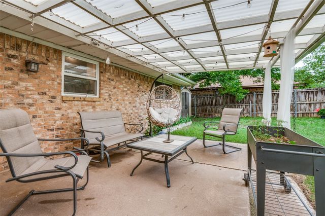 808 Katherine Court, Cedar Hill, TX 75104