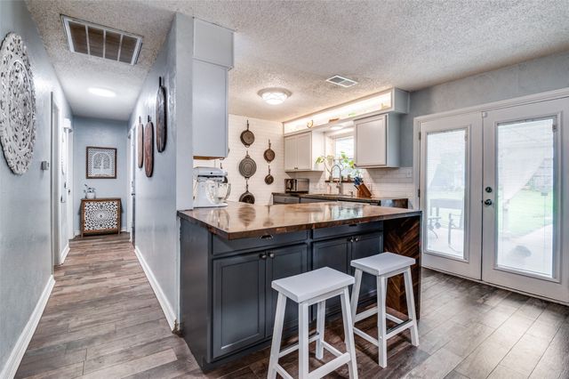 808 Katherine Court, Cedar Hill, TX 75104