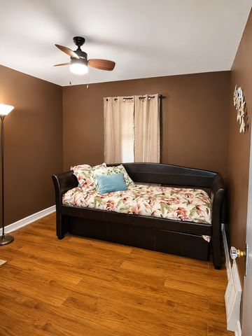 9823 S Drexel Avenue, Chicago, IL 60628
