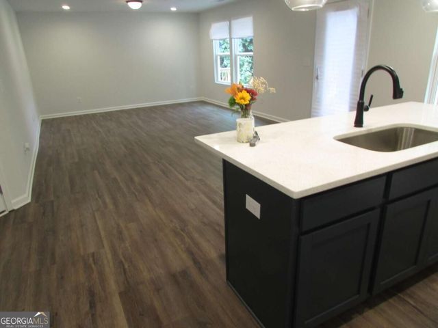 2367 Summit Avenue NW, Atlanta, GA 30318