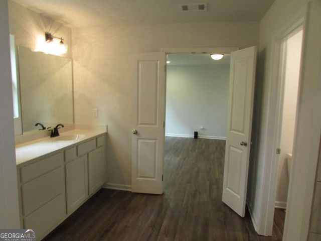 2367 Summit Avenue NW, Atlanta, GA 30318