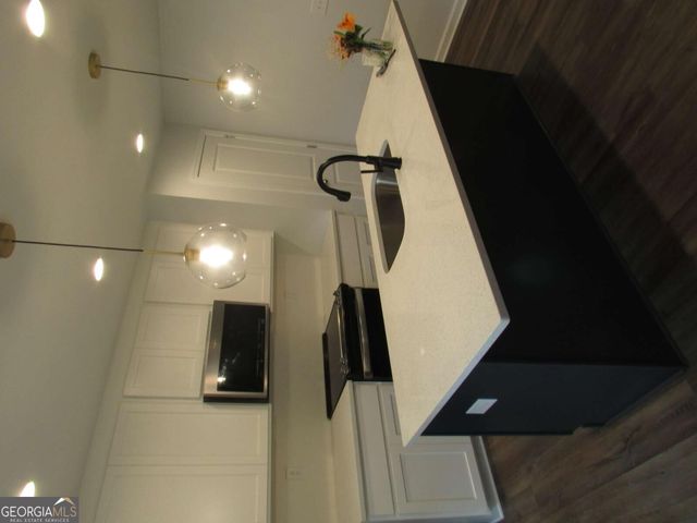2367 Summit Avenue NW, Atlanta, GA 30318
