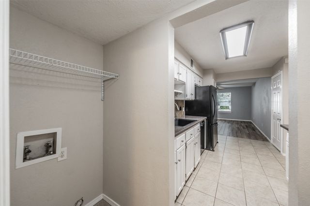 5105 French Wood Drive, Arlington, TX 76016