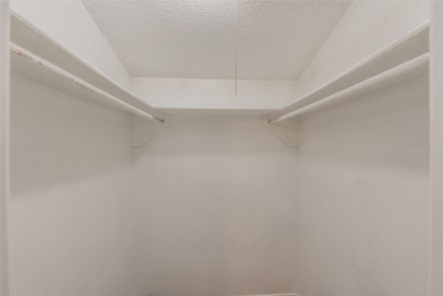 5105 French Wood Drive, Arlington, TX 76016