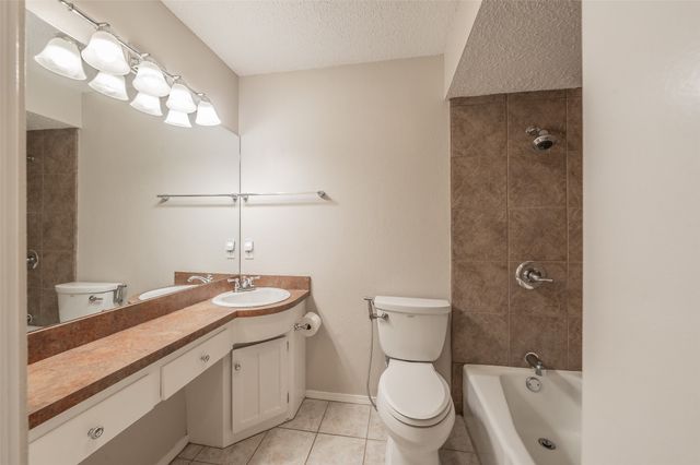 5105 French Wood Drive, Arlington, TX 76016