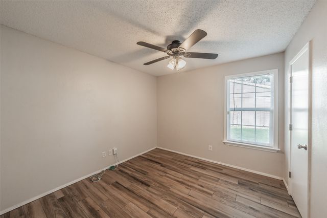 5105 French Wood Drive, Arlington, TX 76016