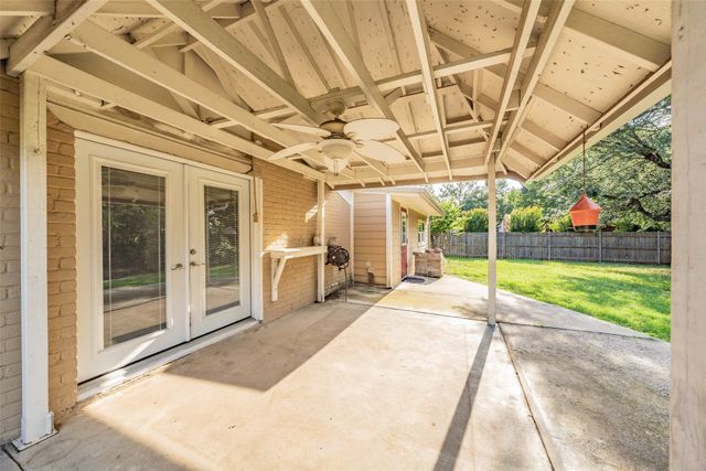5105 French Wood Drive, Arlington, TX 76016