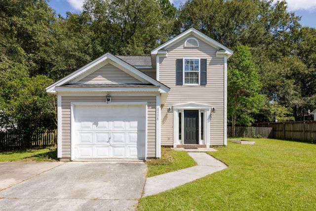 8498 William Moultrie Drive, North Charleston, SC 29420