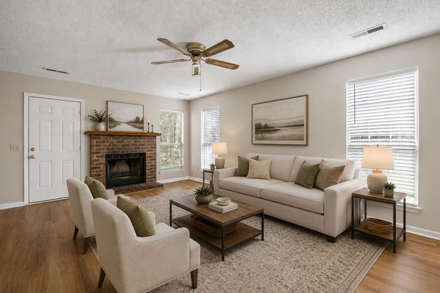 8498 William Moultrie Drive, North Charleston, SC 29420