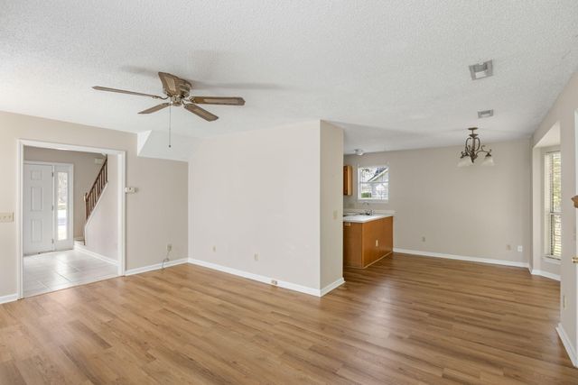 8498 William Moultrie Drive, North Charleston, SC 29420