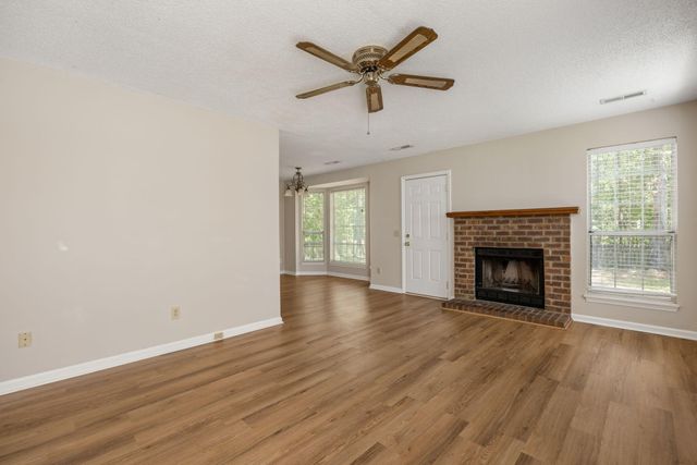 8498 William Moultrie Drive, North Charleston, SC 29420