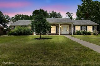 730 Sarah Jo Street, La Grange, TX 78945