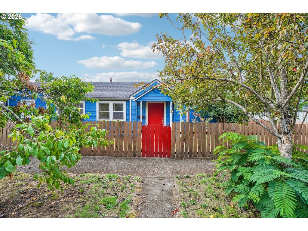 1760 C St, Salem, OR 97301