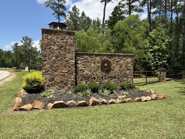 3A-7-5 Grand View, Huntsville, TX 77340