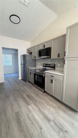 8365 MATTITUCK CIRCLE, Orlando, FL 32829