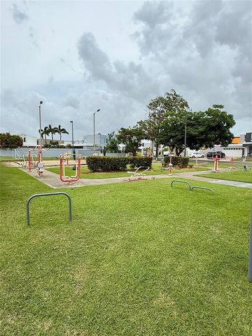 0 GAVIOTAS, Toa Baja, PR 00949