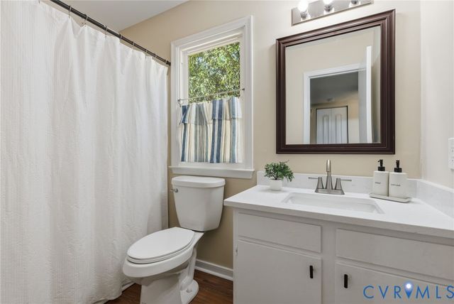 2128 Oakhampton Pl, Henrico, VA 23233