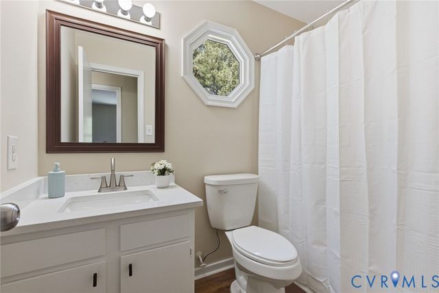 2128 Oakhampton Pl, Henrico, VA 23233