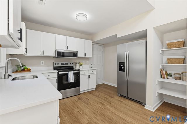 2128 Oakhampton Pl, Henrico, VA 23233