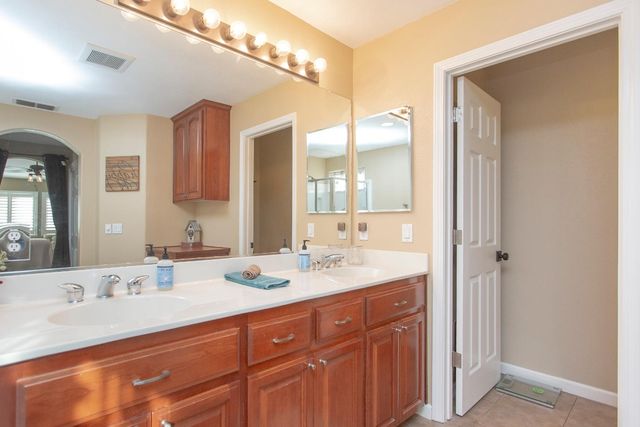 5416 Antique Rose, Riverbank, CA 95367