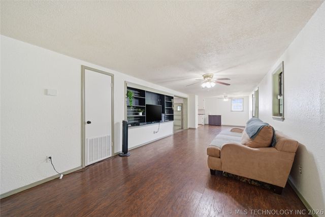 515 N 14th Street, Collinsville, OK 74021