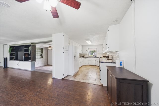 515 N 14th Street, Collinsville, OK 74021