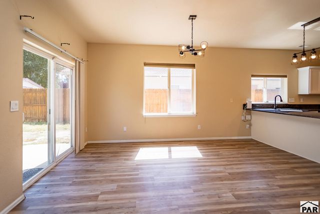 1022 Pinecrest Dr, Pueblo, CO 81005
