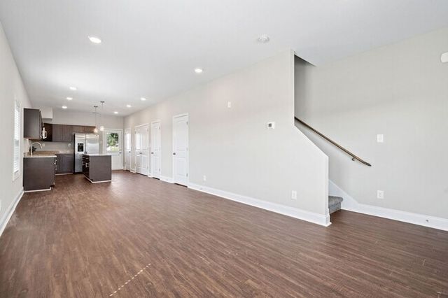 841 Professional Park Dr, Clarksville, TN 37040