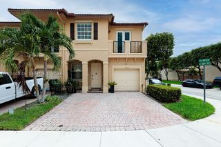 12990 SW 133rd Ter, Miami, FL 33186