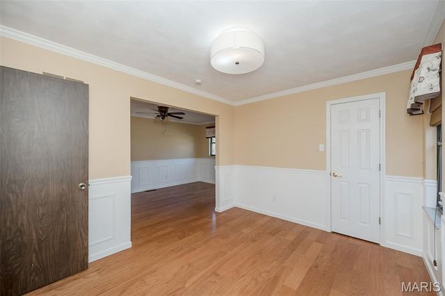 4829 Gatesbury Drive, St Louis, MO 63128