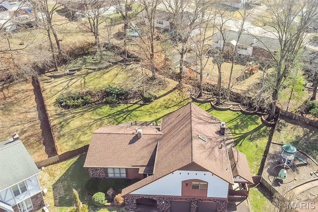 4829 Gatesbury Drive, St Louis, MO 63128